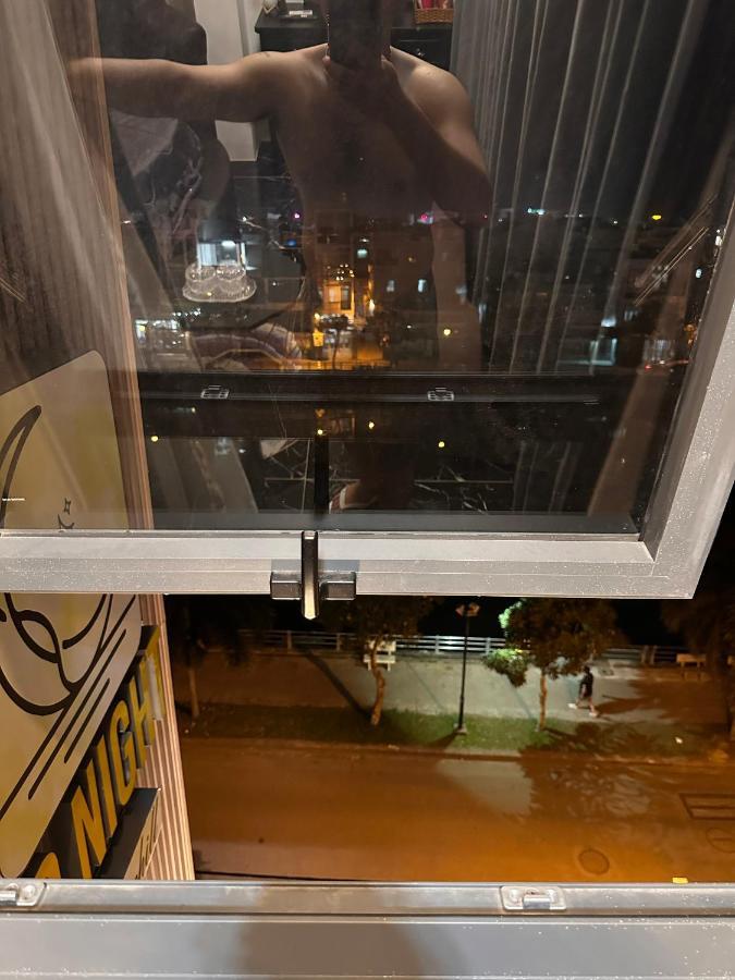 Mid Night Hotell Can Tho Eksteriør bilde